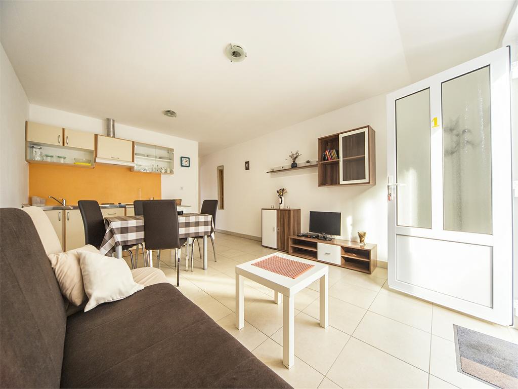 Apartments Katoro Relax Umago Exterior foto