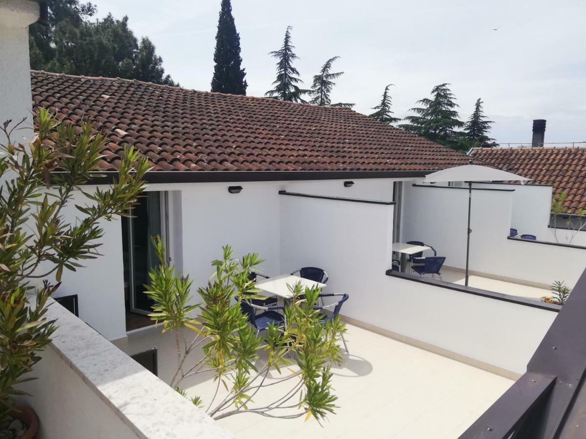 Apartments Katoro Relax Umago Exterior foto